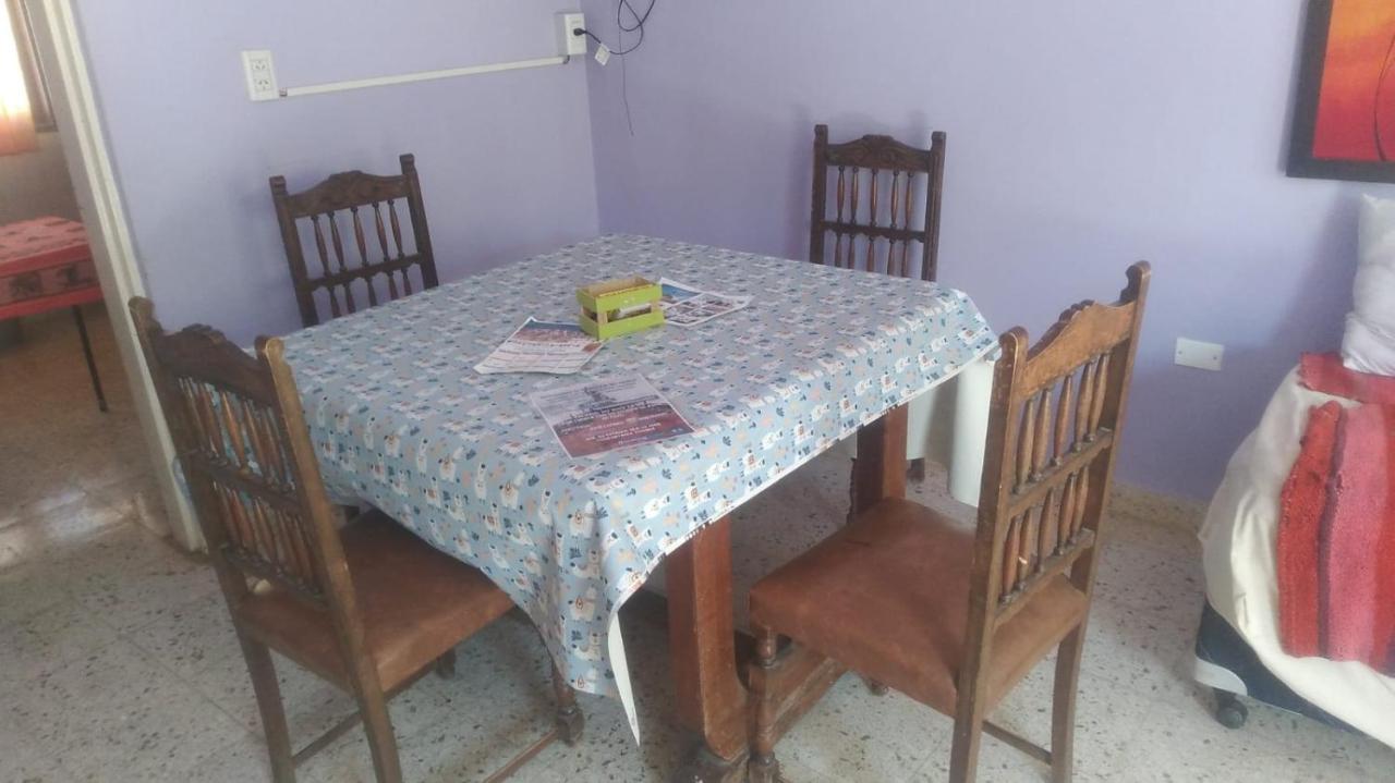 Hospedaje El Abuelo Humahuaca Buitenkant foto
